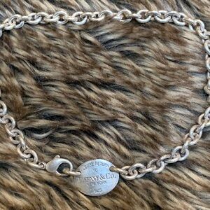 Tiffany & Co 925 Sterling Silver Return to Tiffany Oval Tag Choker Necklace 15''